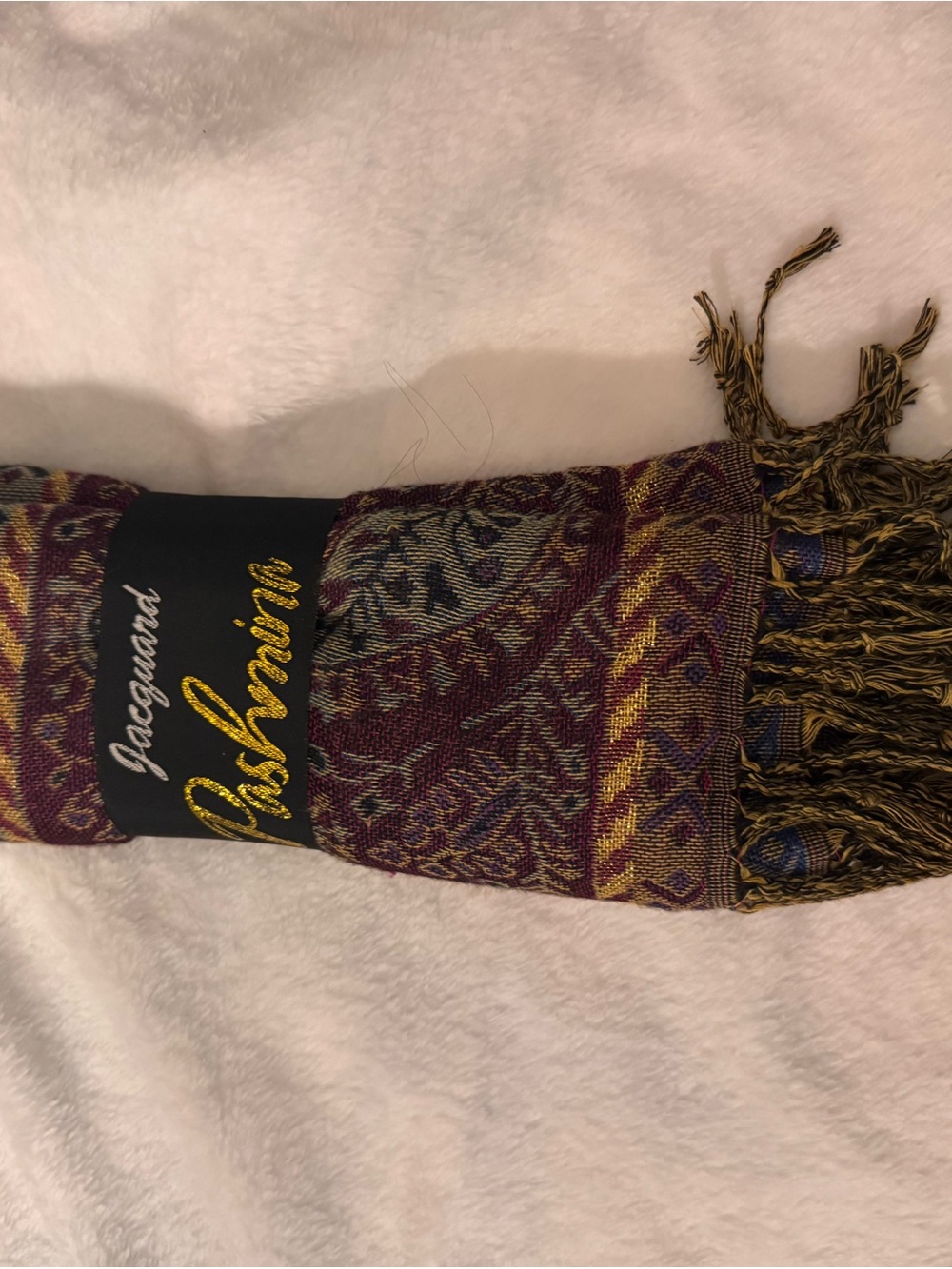 Jacquard Pashmina Scarf in Burgundy and Gold